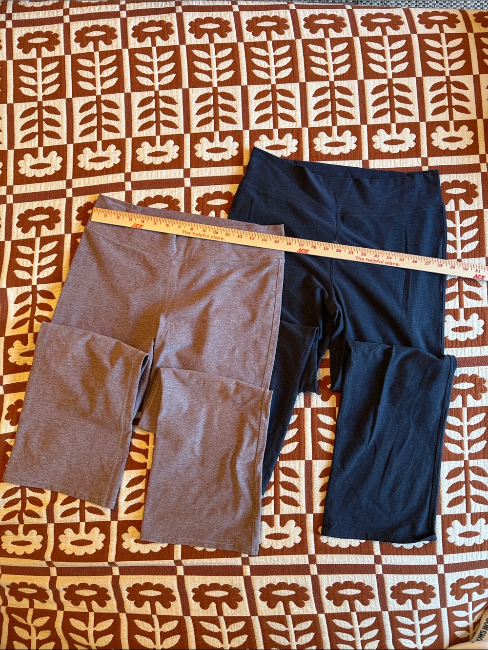 Vuori bootcut leggings (SET OF TWO)